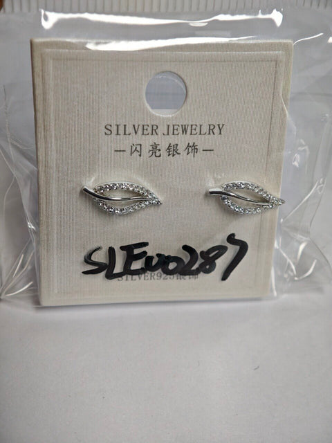 925 Sterling Silver Elegant Teardrop Zircon Earrings In Sterling Silver