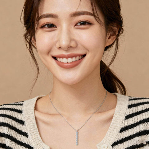 925 Sterling Silver Vertical Moissanite Cascade Pendant Necklace In Sterling Silver