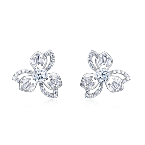 925 Sterling Silver Elegant Four-leaf Clover Moissanite Earrings