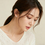 925 Sterling Silver Elegant Triangular Zircon Stud Earrings In Silver-plated Metal