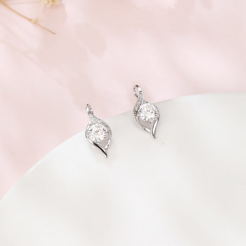925 Sterling Silver Elegant Silver Moissanite Earrings With Swirling Design