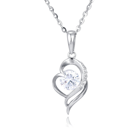925 Sterling Silver Elegant Heart-shaped Zircon Pendant Necklace With Silver Chain