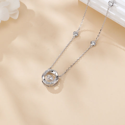 925 Sterling Silver Elegant Moissanite Circle Pendant Necklace With Sparkling Accents