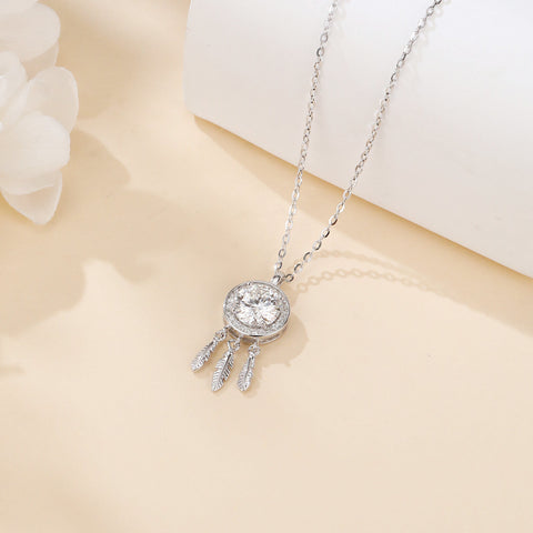 925 Sterling Silver Elegant Moissanite Feather Charm Necklace In Sterling Silver