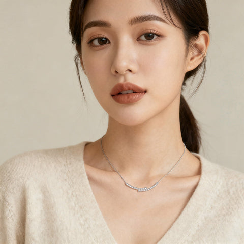 925 Sterling Silver Elegant Moissanite Necklace With Silver Chain And Sparkling Gems