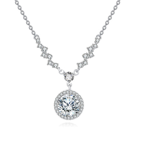 925 Sterling Silver Elegant Zircon Halo Necklace: Timeless Luxury With Sparkling Accents