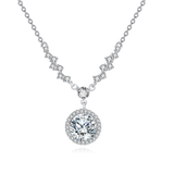 925 Sterling Silver Elegant Zircon Halo Necklace: Timeless Luxury With Sparkling Accents