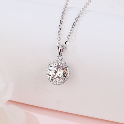925 Sterling Silver Elegant Moissanite Halo Pendant Necklace: Timeless Luxury In Precious Metals